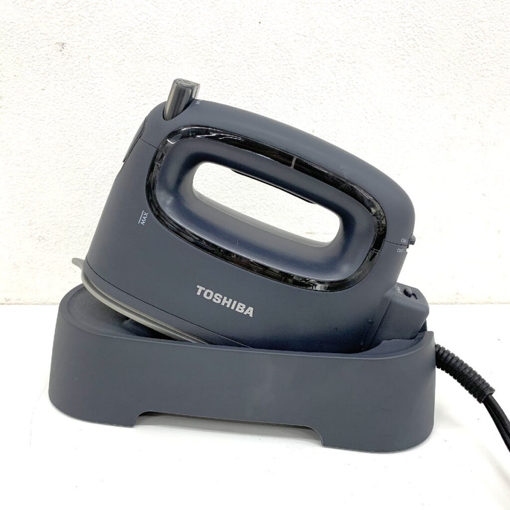 TOSHIBA 東芝 コードレス衣類スチーマー TAS-MX6 2022年製 ダークグレー アイロン 家庭用 簡易動作確認済み