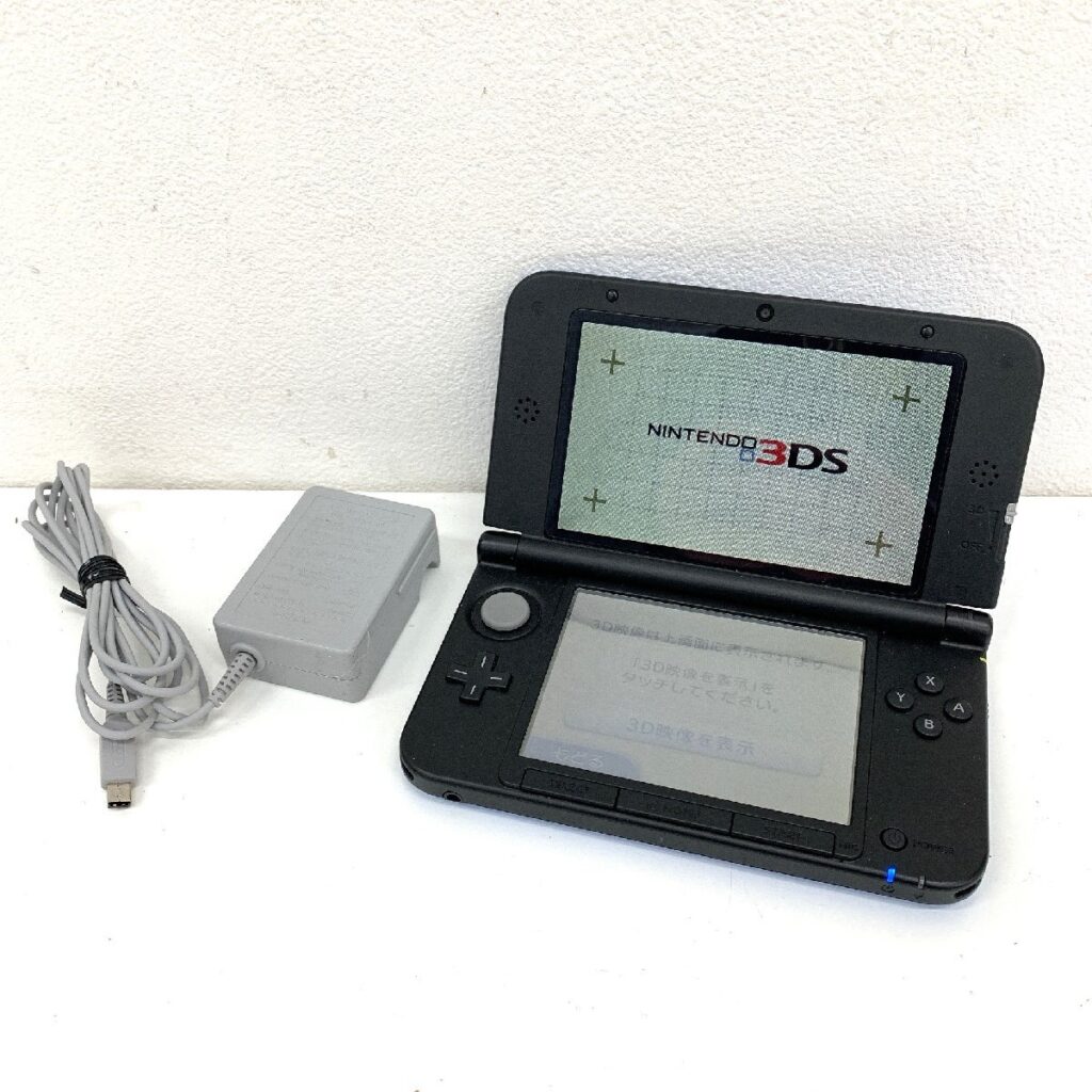 Nintendo 任天堂 ニンテンドー 3DS LL 本体 SPR-001 ブルー タッチペンあり 充電コード付き 初期化 簡易動作確認済み