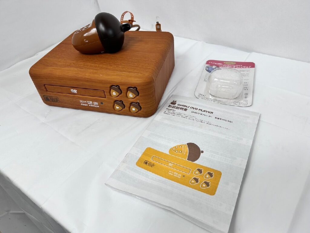 NIBARIKI 二馬力 BVHE-SG1 DVDビデオプレイヤー 2002年製 GHIBLI ジブリ となりのトトロ リモコン付き 通電確認済み