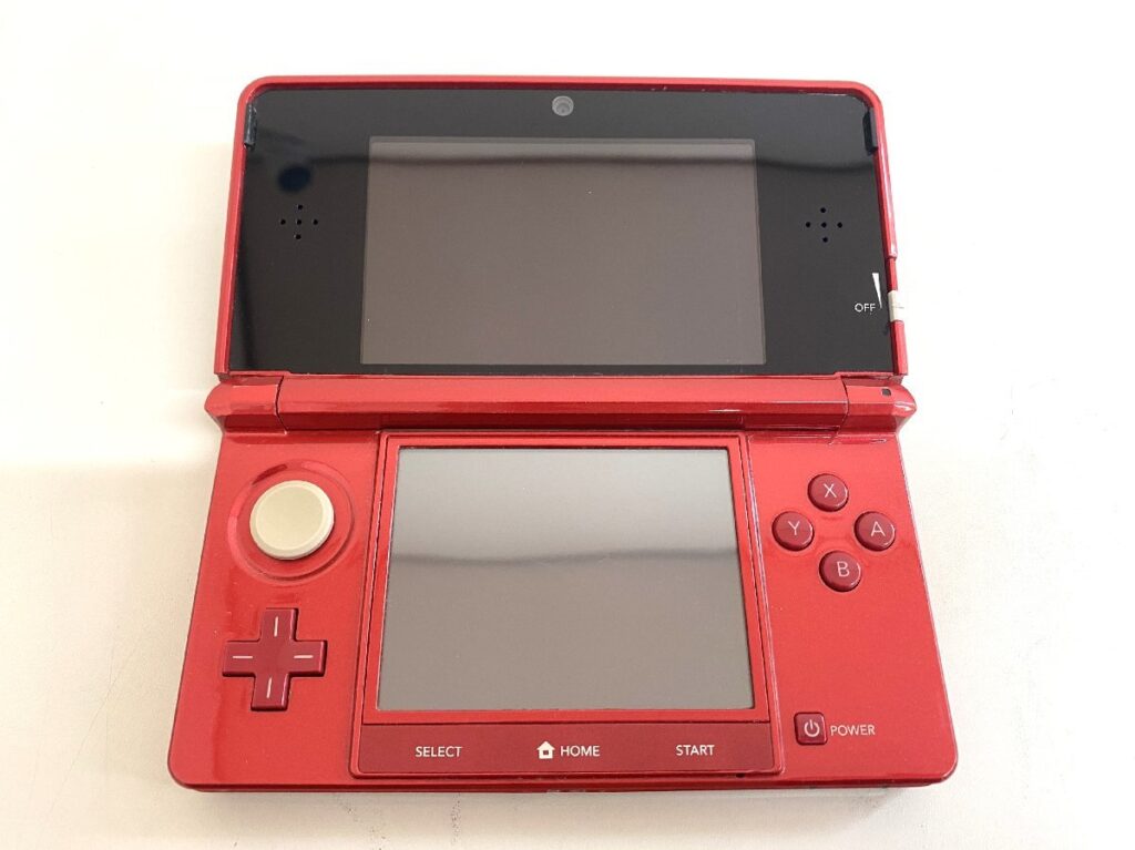 Nintendo 任天堂 3DS CTR-001 メタリックレッド 本体 ゲーム機 初期化・動作確認済み 外箱あり