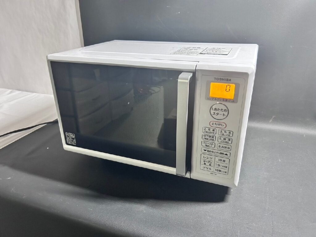TOSHIBA 東芝 ER-T16(W) 東芝電子レンジ 2021年製 日本国内専用 キッチン家電