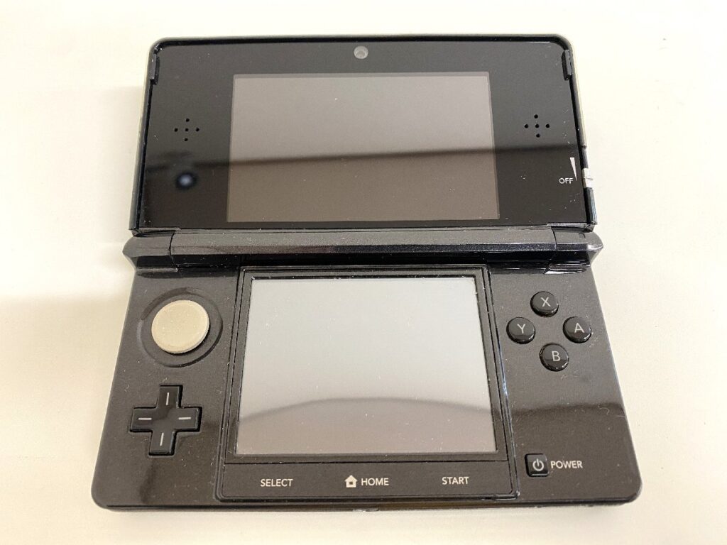 Nintendo 任天堂 3DS CTR-001 コスモブラック ゲーム機 本体 初期化・動作確認済み
