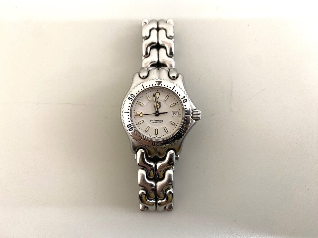 TAG HEUER タグホイヤー Professional 200m プロフェッショナル WG1312-0 ホワイト 腕時計 箱・説明書欠