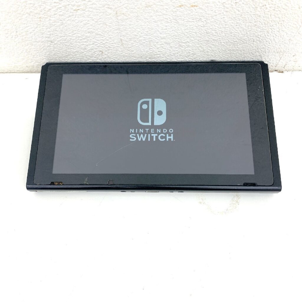 Nintendo Switch 任天堂 ニンテンドースイッチ HAC-001 本体のみ 通電確認済み 画面割れあり