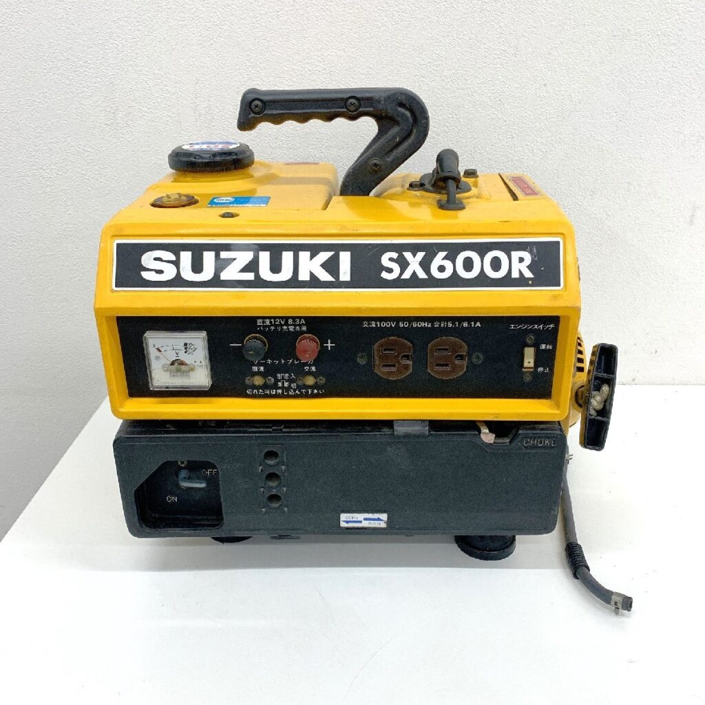 SUZUKI スズキ ポータブル発電機 SX600R 100V 50/60HZ 5.1/6.1A 小型発動発電機