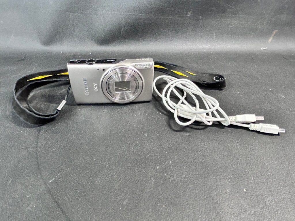Canon キヤノン IXY650 FULL HD Wi-Fi デジタルカメラ バッテリー付 SDカード付 動作確認済み