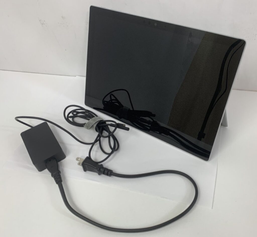 Surface サーフェス Microsoft Pro 5 model:1807 タブレットPC 256gb 初期化済み 簡易動作確認済み