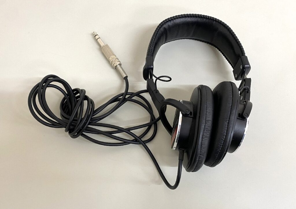 SONY ソニー MDR-CD900ST 密閉型 スタジオモニター ヘッドホン ブラック 箱無し