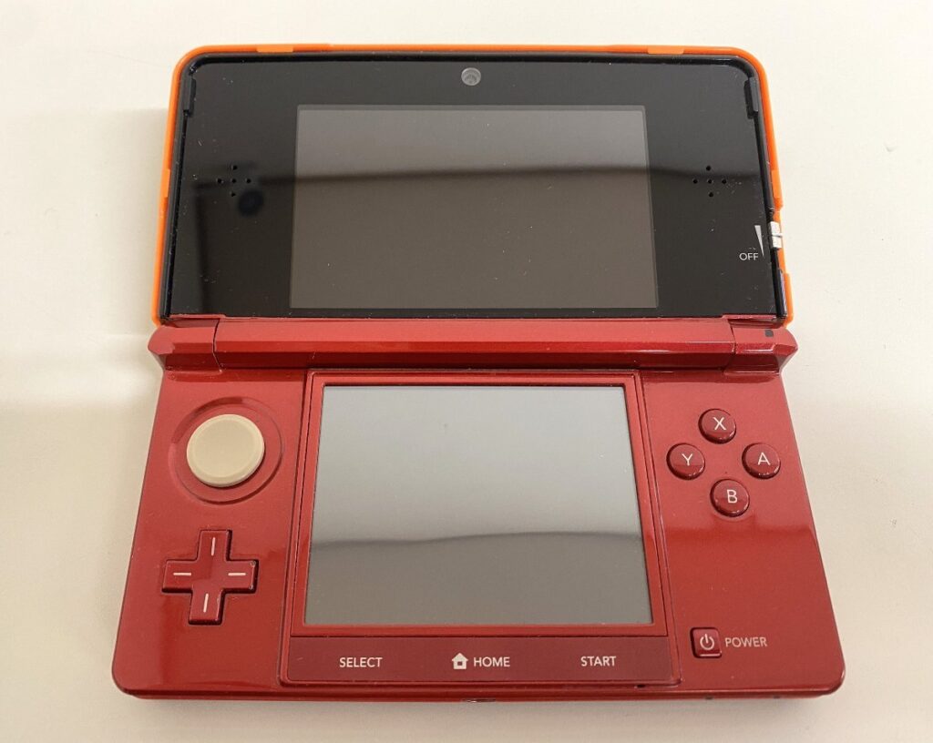 Nintendo 任天堂 3DS CTR-001 フレアレッド ゲーム機 本体 初期化・簡易動作確認済み