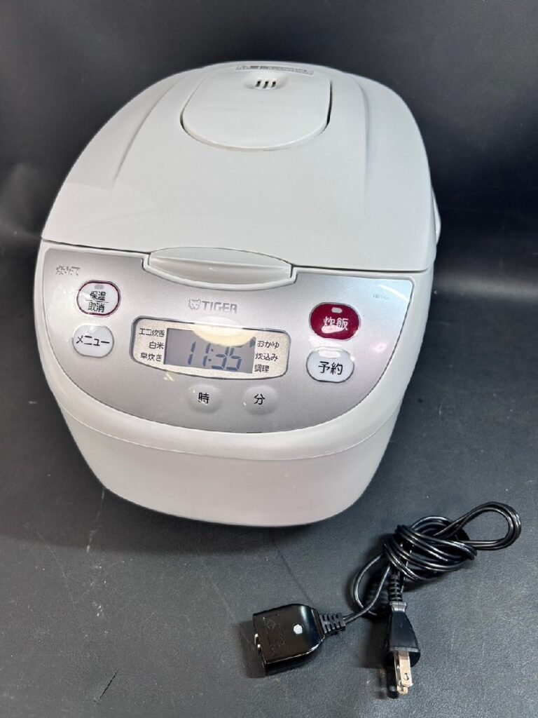 TIGER タイガー JBH-G182 タイガーマイコン炊飯ジャー ホワイト 24年製 炊飯容量1.8L 通電確認済み